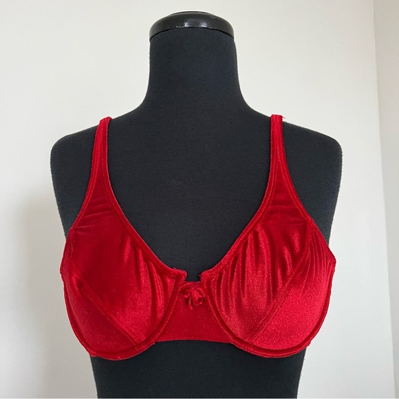 VTG Chilipepper Lingerie Sexy Red Velvet Bra, 36B - Picture 1 of 9